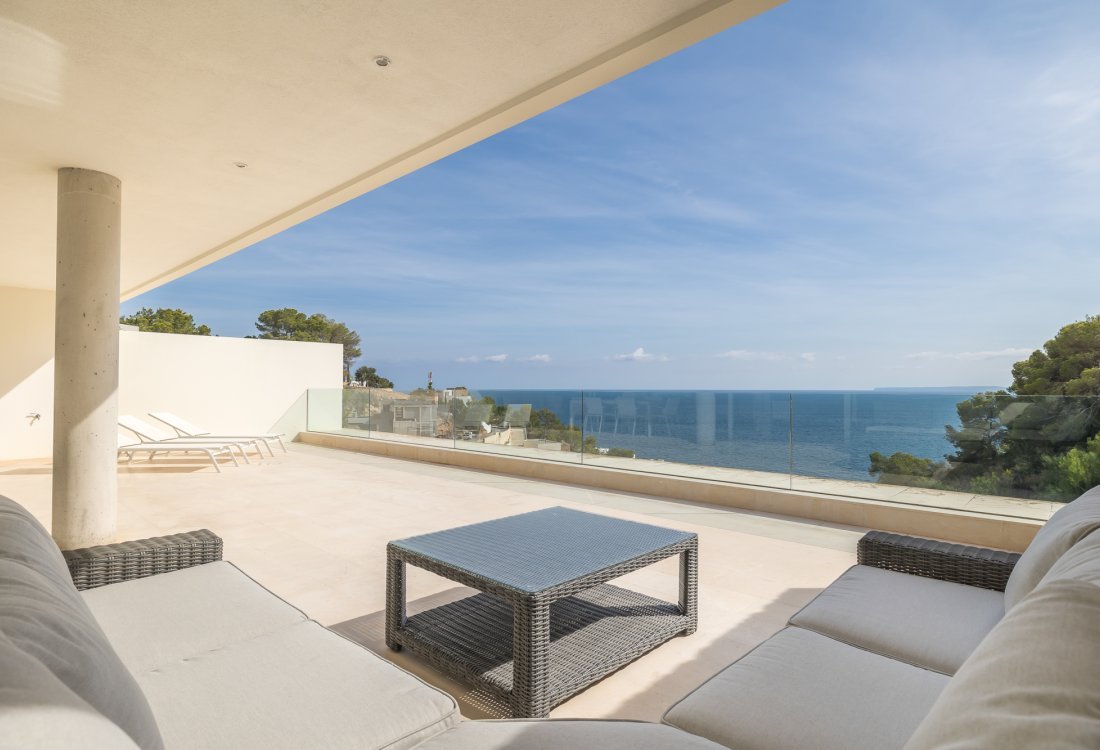 Exclusive apartment with panoramic views and style - 13