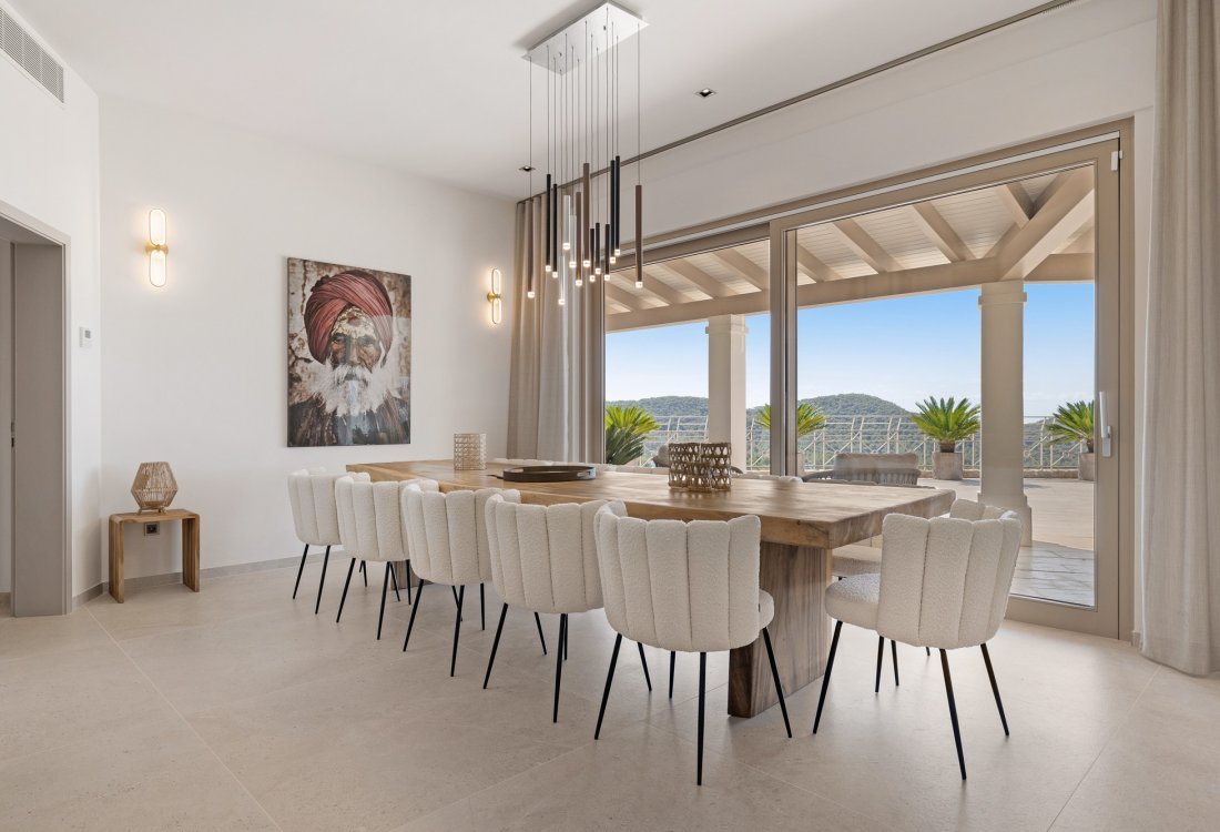 Mediterranean mansion with breathtaking views - 9