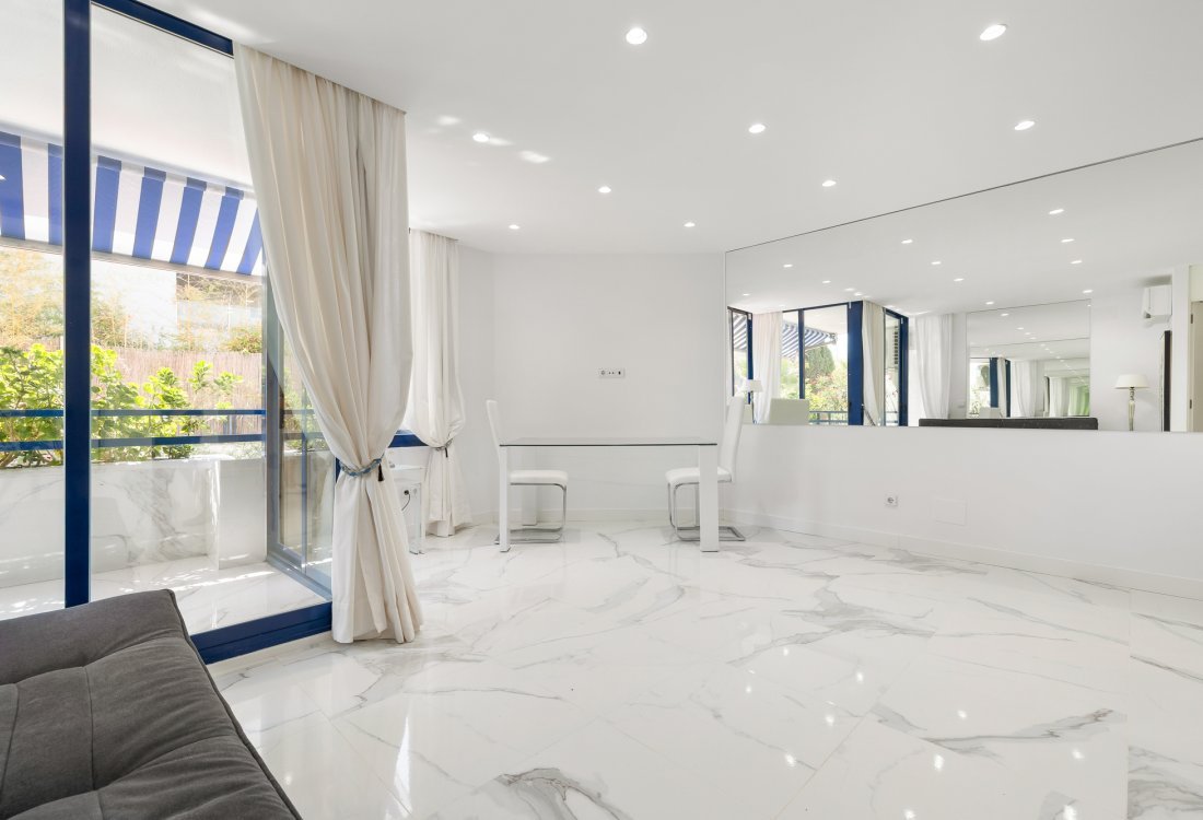 Elegante apartamento en planta baja en Marina Botafoch - 5