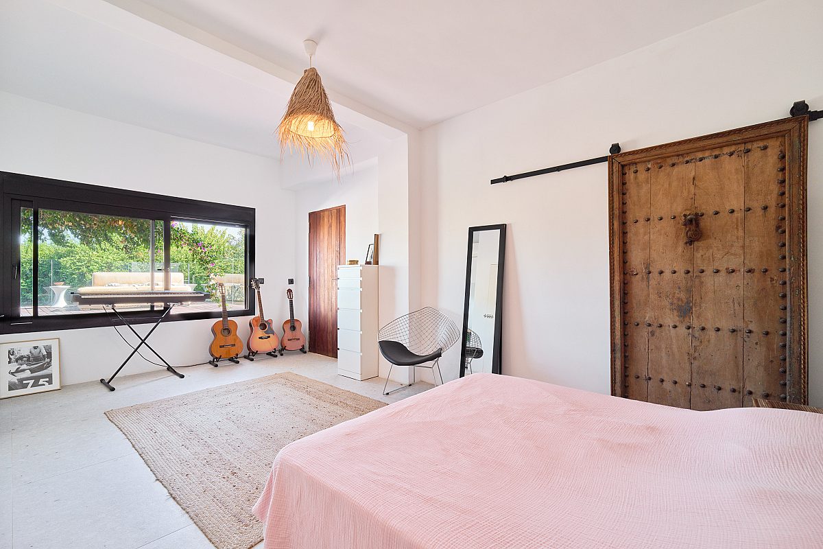 Mediterranean villa with impressive rooftop terrace - 7