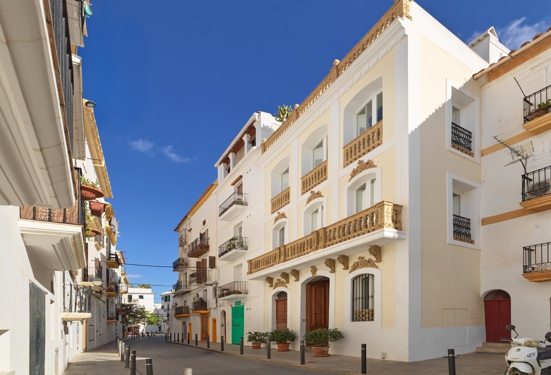 Palacio Orfeo: Where history and luxury meet - 34