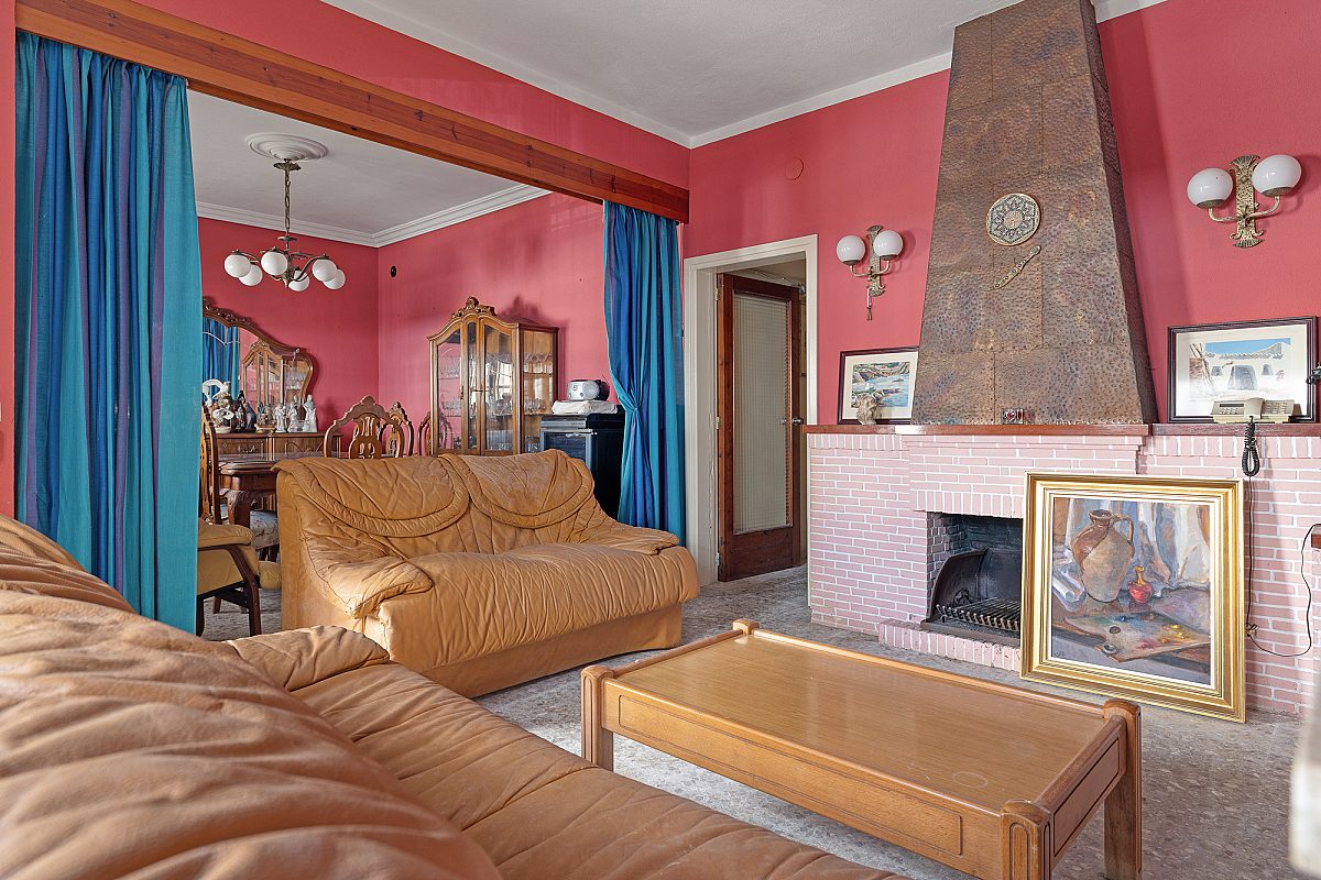 Traditional-style property with garden to renovate in the heart of Ibiza Town - 3