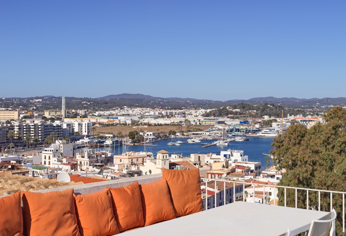 Exclusivo dúplex con vistas al puerto de Ibiza - 1