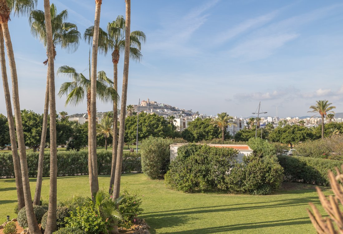 Comfortable apartment in prestigious building - 2