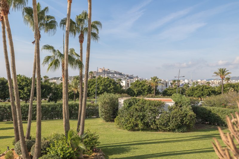 Comfortable apartment in prestigious building - 2