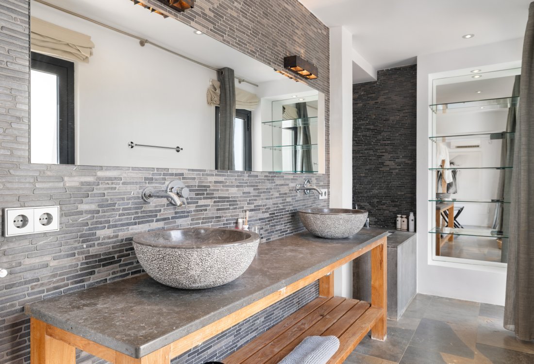 Villa en excelente ubicación con licencia turística - 26