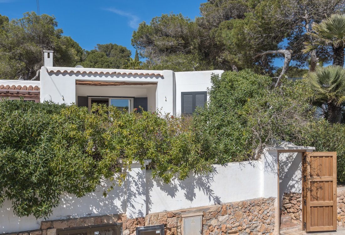 Elegant refurbished townhouse with views of Es Vedrà - 38