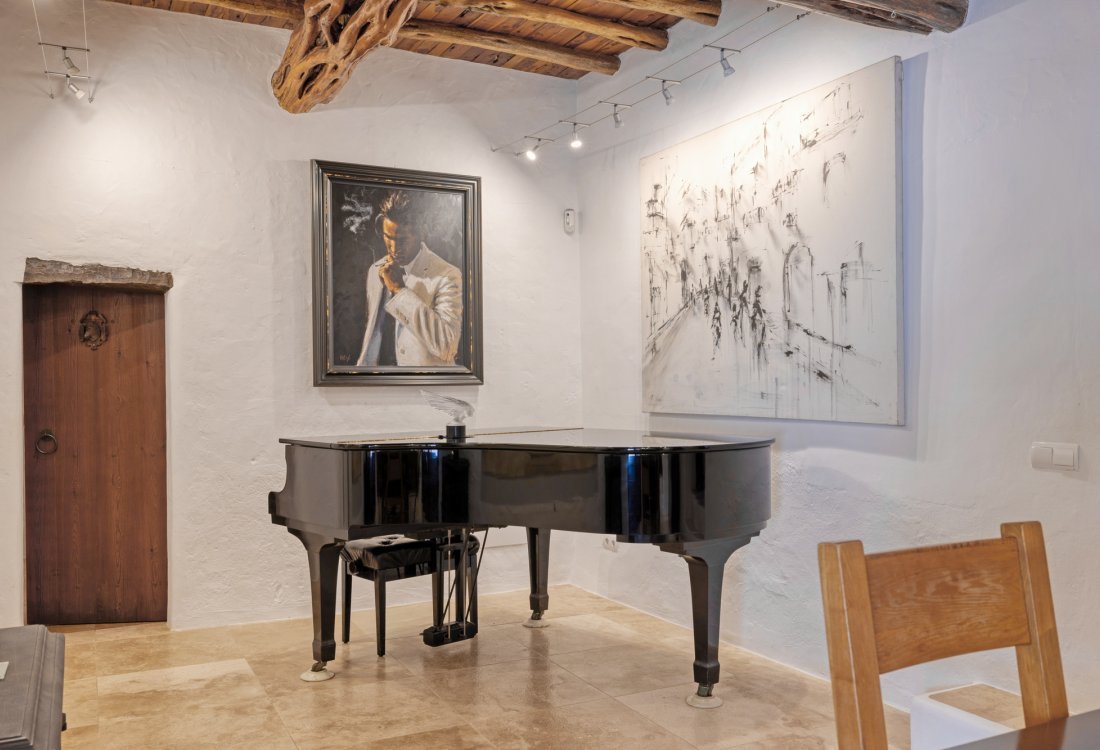 Two authentic fincas in a privileged setting - 26