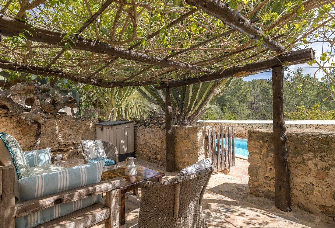 Two authentic fincas in a privileged setting - 44
