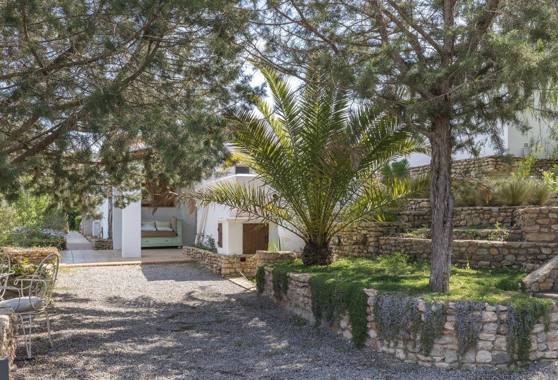 Two authentic fincas in a privileged setting - 20