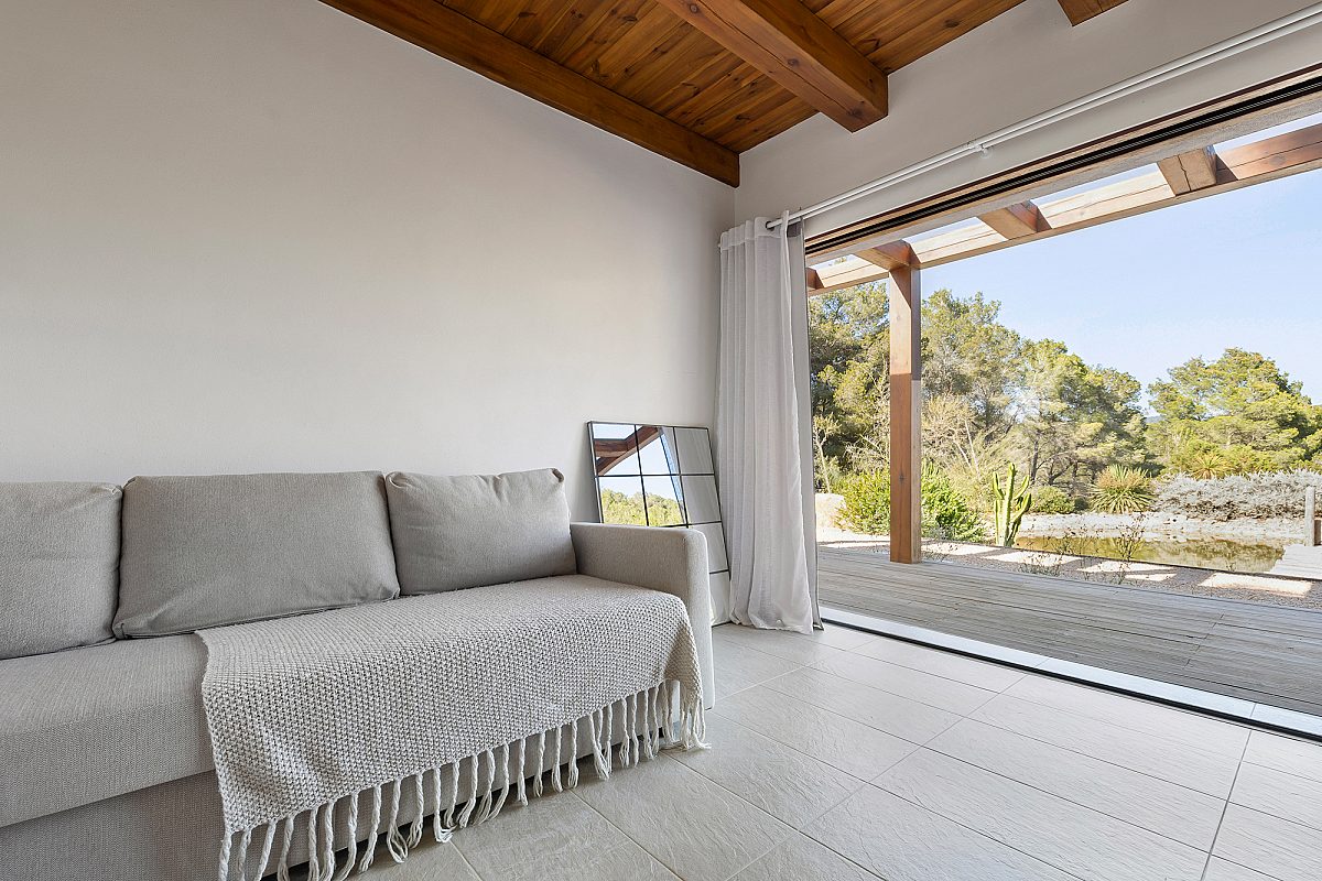 Stilvoll renovierte Villa mitten in der Natur - 19