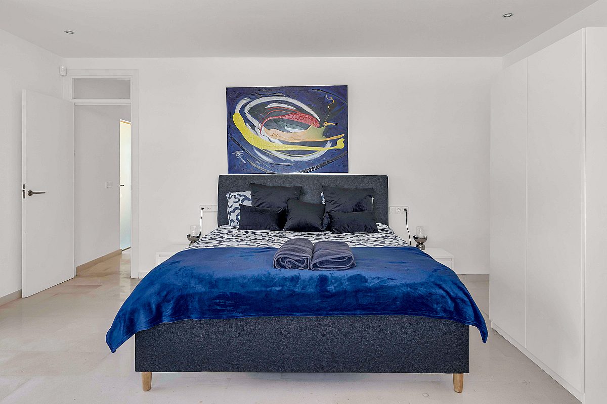 Villa with panoramic sea views in exclusive gated community - 19