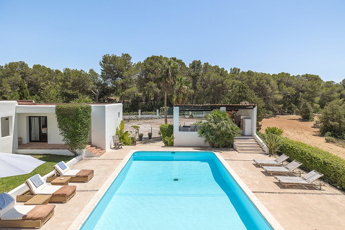 Mediterrane Villa mit Tennisplatz in begehrter Lage - 18