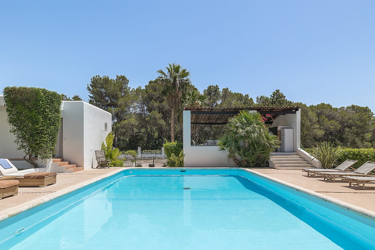 Mediterrane Villa mit Tennisplatz in begehrter Lage - 24
