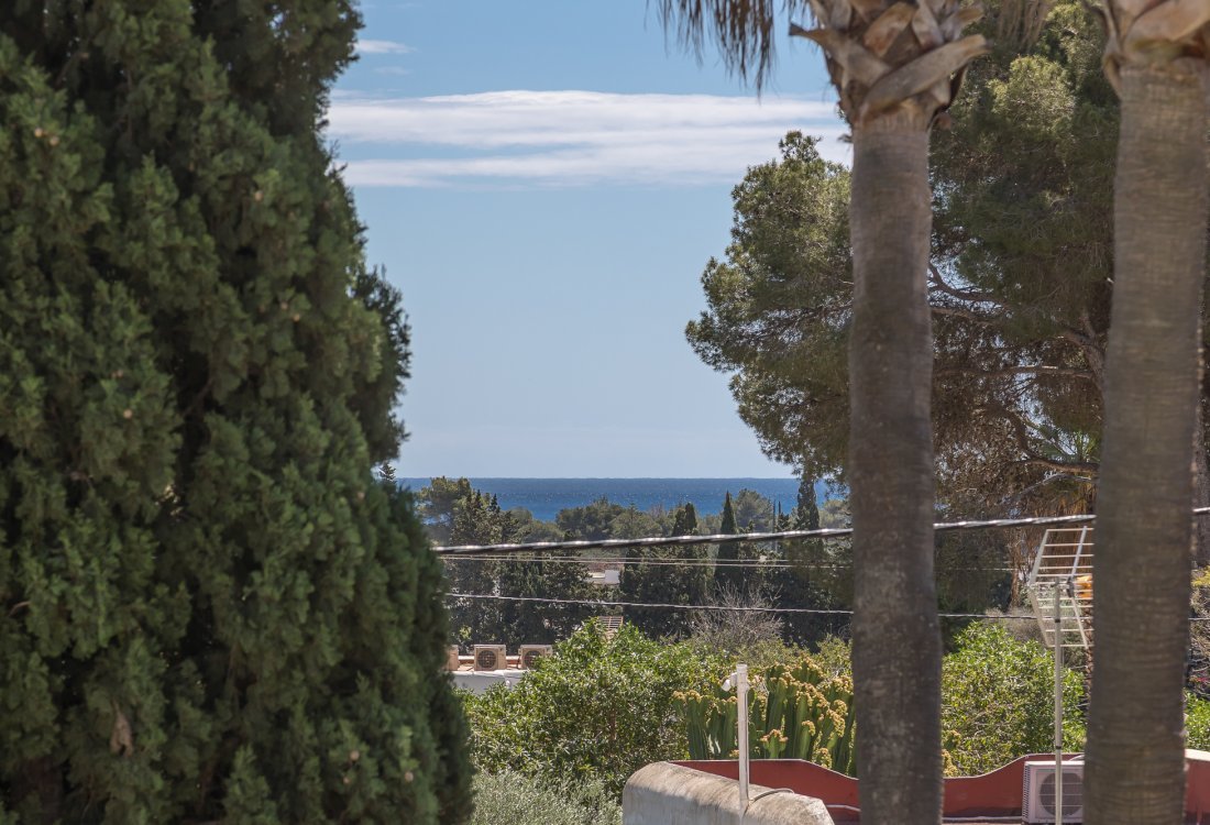 Villa mediterránea con hermoso jardín cerca de la ciudad - 44