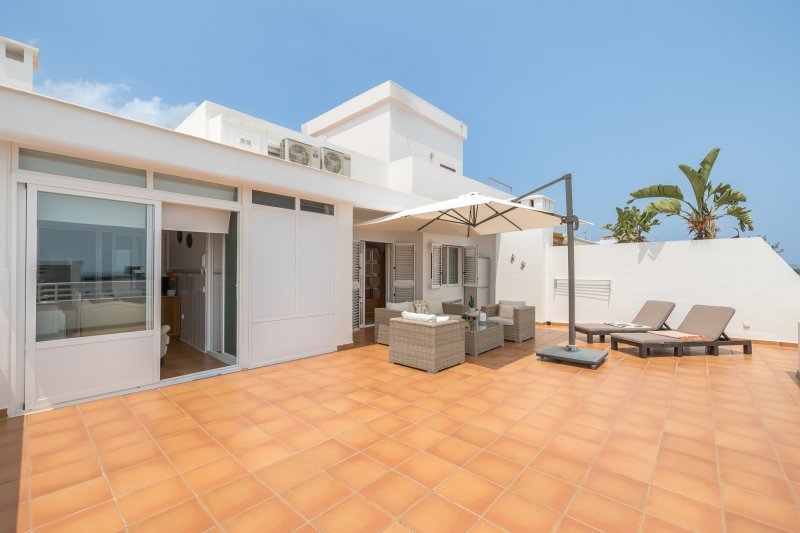 Zentral gelegenes Penthouse mit Panoramablick - 3