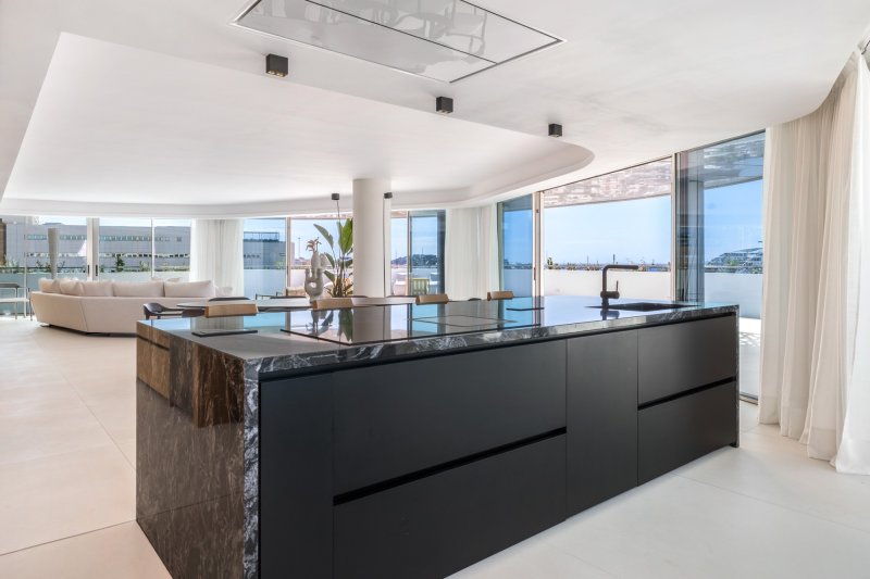 Luxuriöses Zuhause mit außergewöhnlicher Raumaufteilung - 5