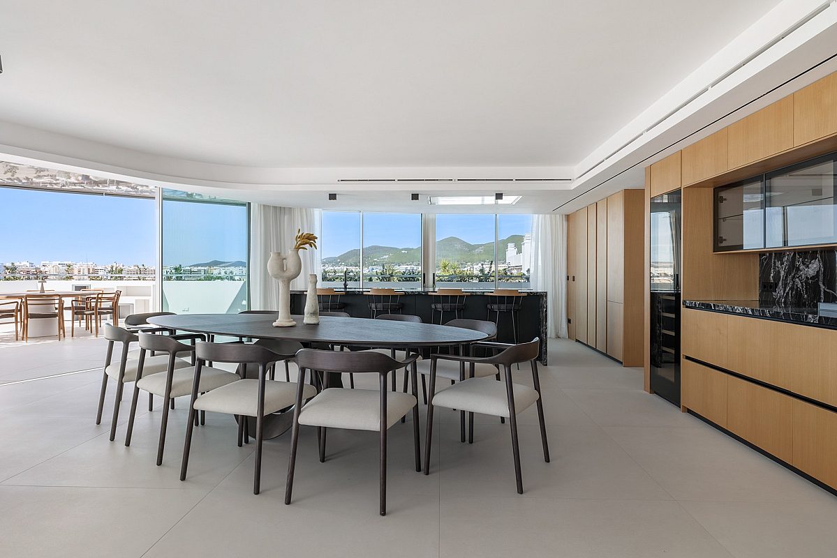 Luxuriöses Zuhause mit außergewöhnlicher Raumaufteilung - 2