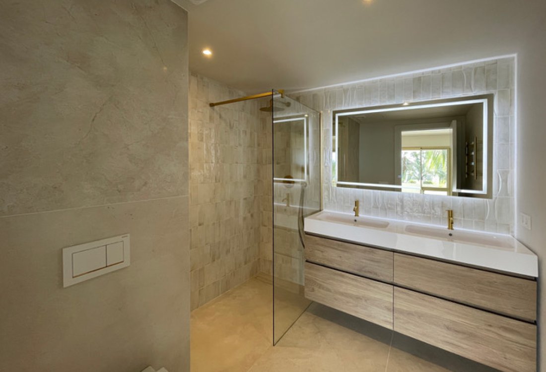 Apartment first line of the port - 13