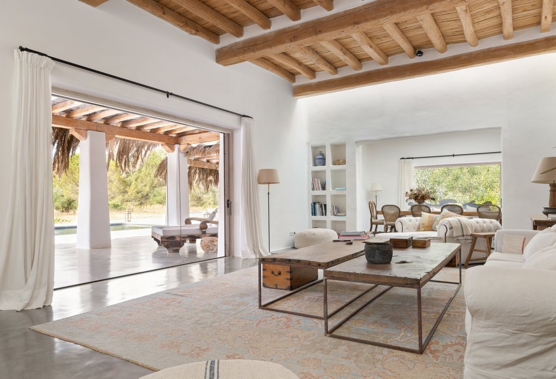 Classic Blakstad finca in prime location - 18