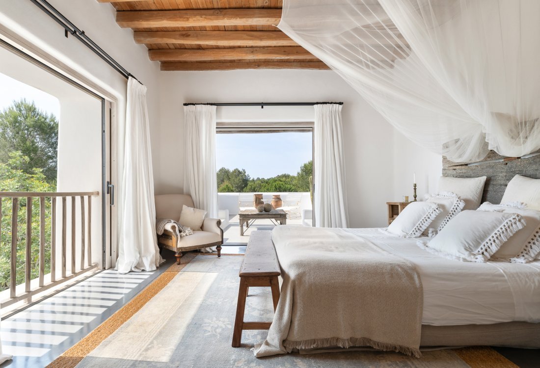 Classic Blakstad finca in prime location - 4