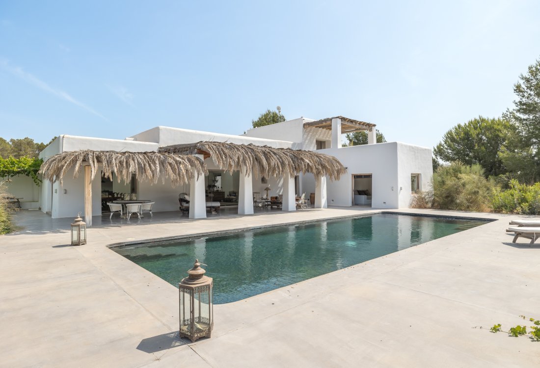 Classic Blakstad finca in prime location - 20