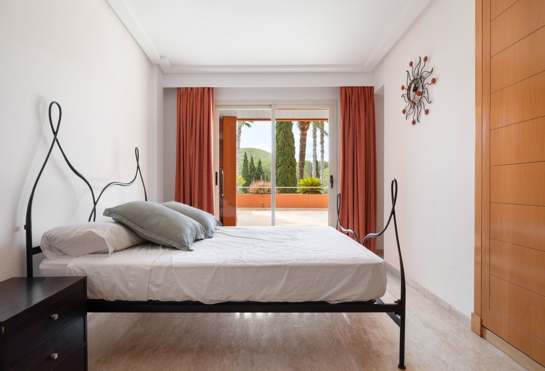Moderne Wohnung mit großzügigem Außenbereich - 10