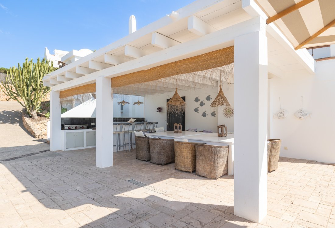 Wohnliche mediterrane Villa mit offenem Blick - 7