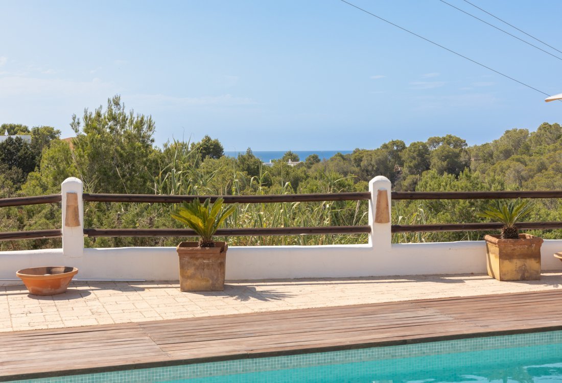 Wohnliche mediterrane Villa mit offenem Blick - 35