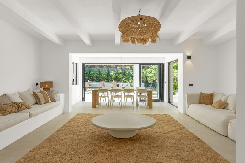 Villa renovada rodeada de naturaleza y cerca de la ciudad - 5