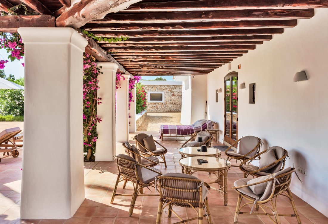 Encantadora finca renovada en ubicación idílica - 40
