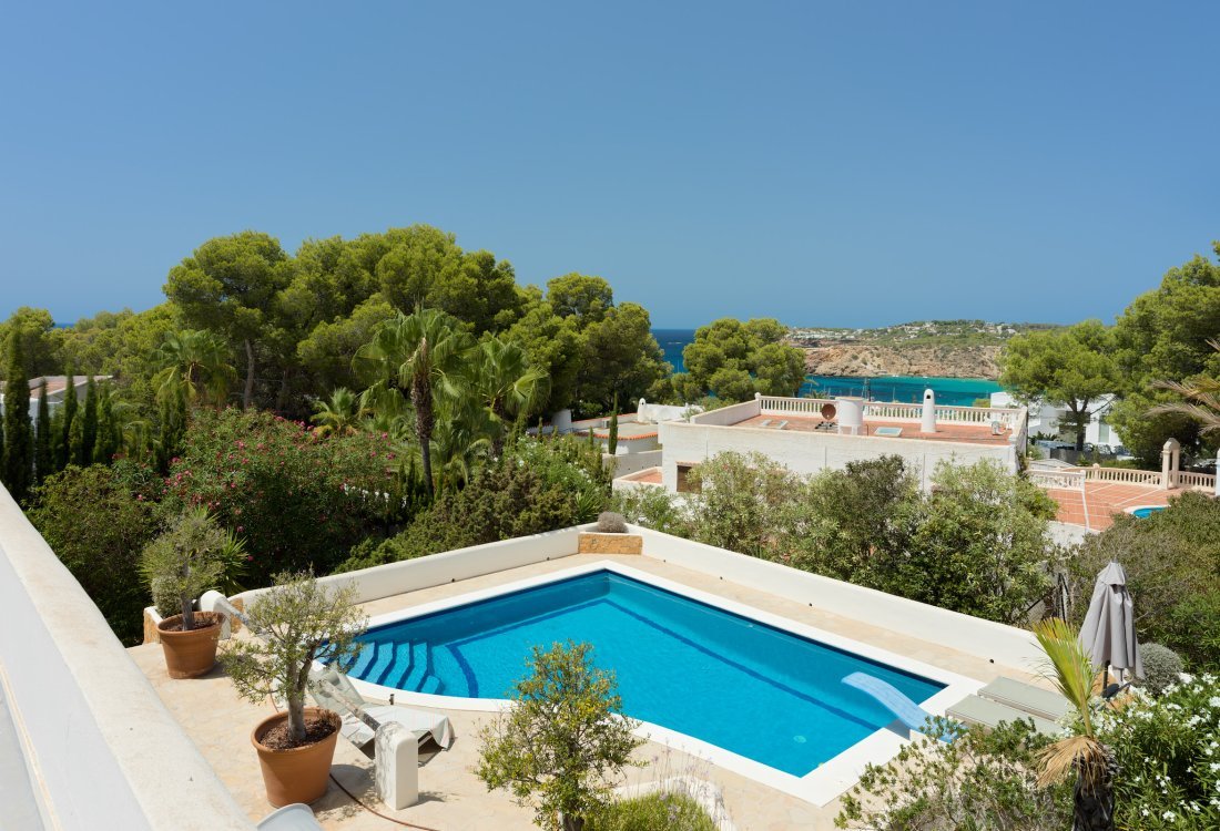 Charming home close to two stunning beaches - 4