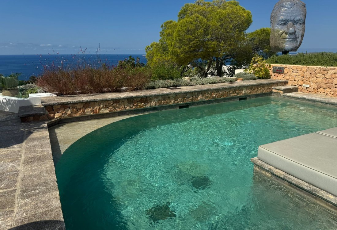 Newly renovated seaview villa with two units - 7
