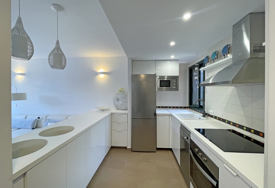 House in private urbanisation with views to the sea - 11
