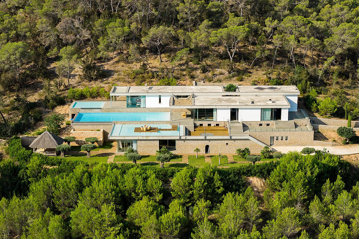 Contemporary villa in pine forest with sea views - 16
