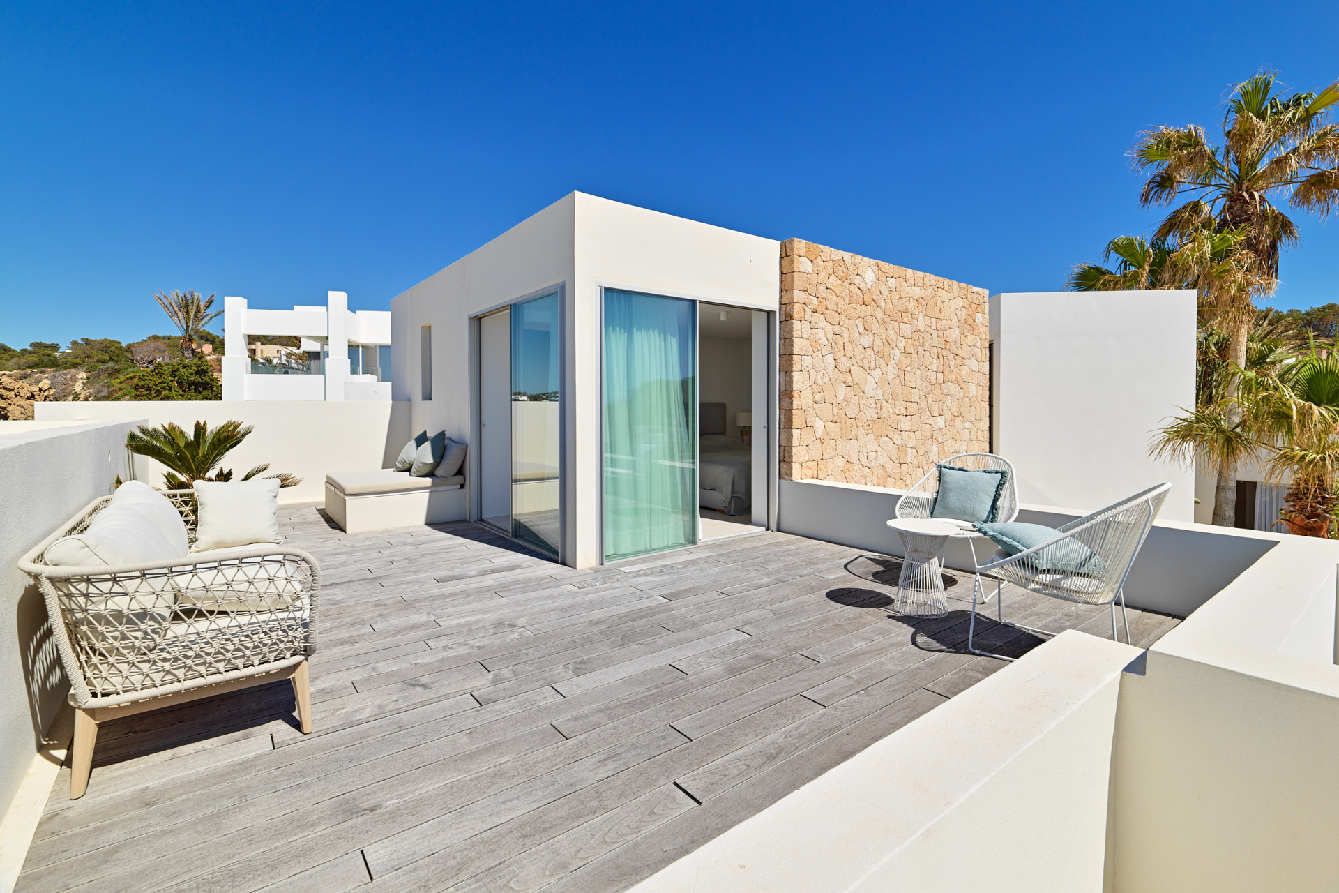 Elegante villa frente al mar con acceso privado - 25