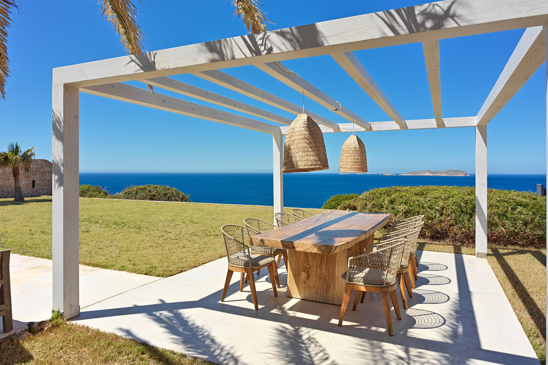 Elegante villa frente al mar con acceso privado - 20