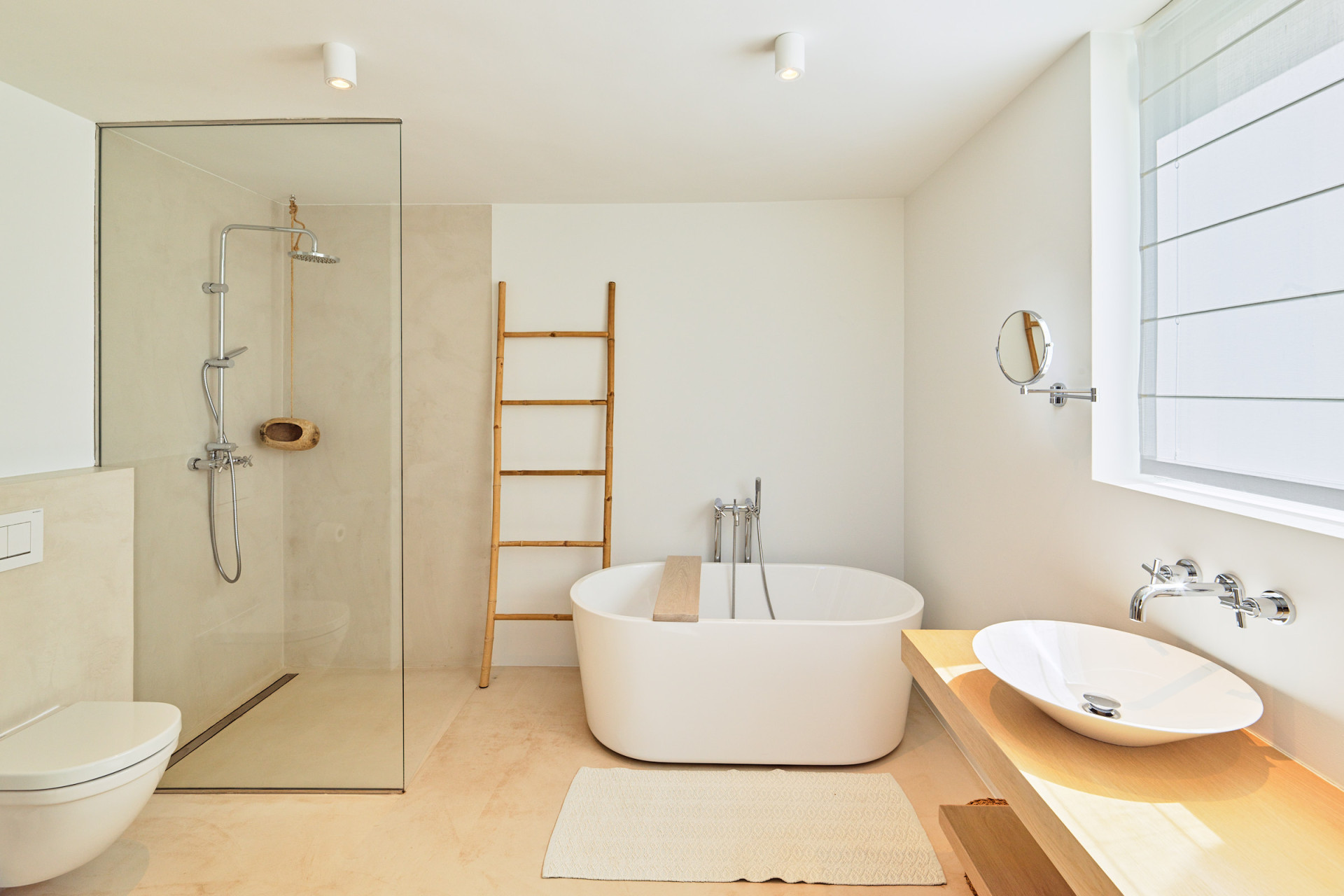 Elegante villa frente al mar con acceso privado - 14