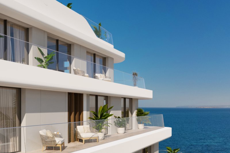 Exklusive Residenz in erster Meereslinie - 2