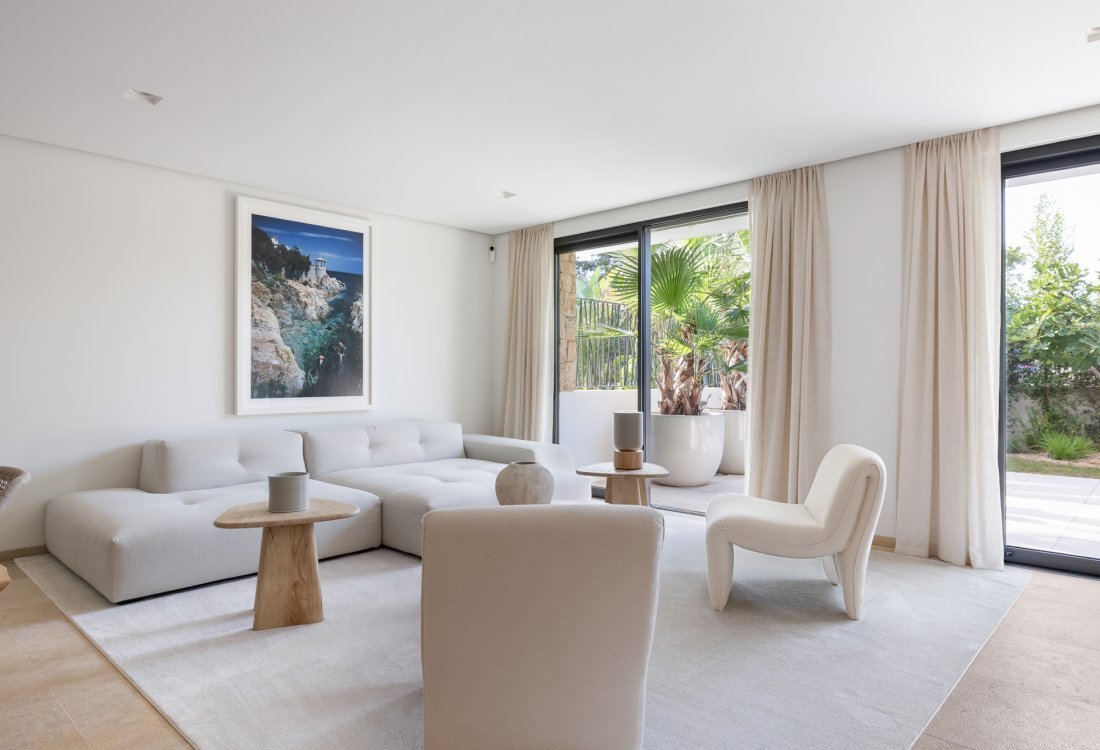 Exclusive new-build flat near the beach - 7