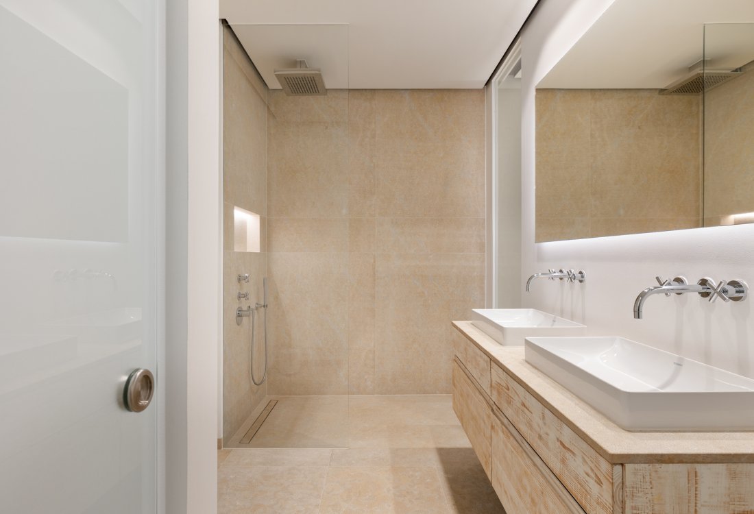 Exclusive new-build flat near the beach - 6