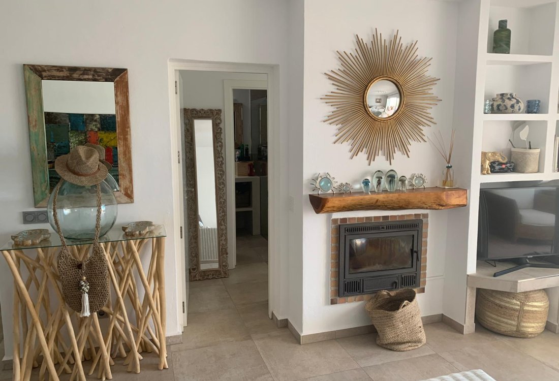 Renovated Ibizan house with views of the sea and Es Vedrà - 17