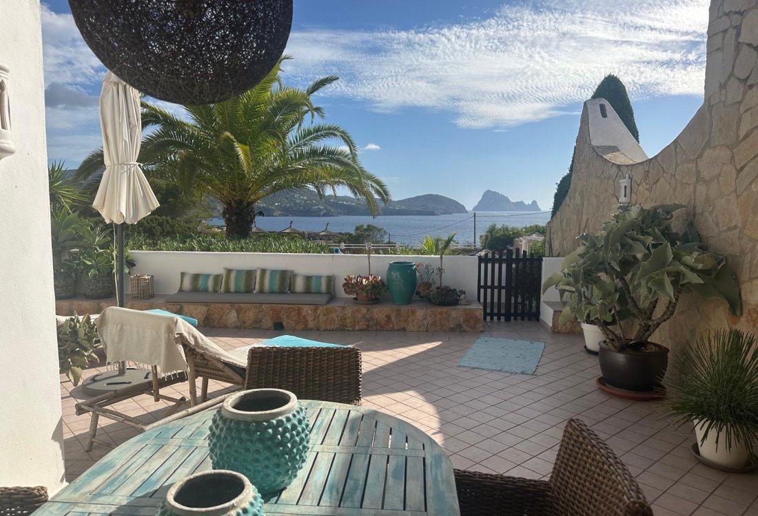 Renovated Ibizan house with views of the sea and Es Vedrà - 4