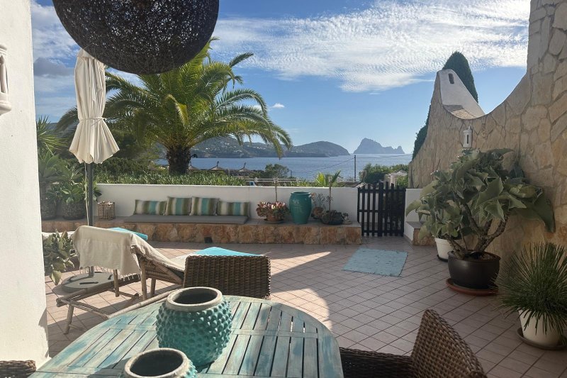 Renovated Ibizan house with views of the sea and Es Vedrà - 4