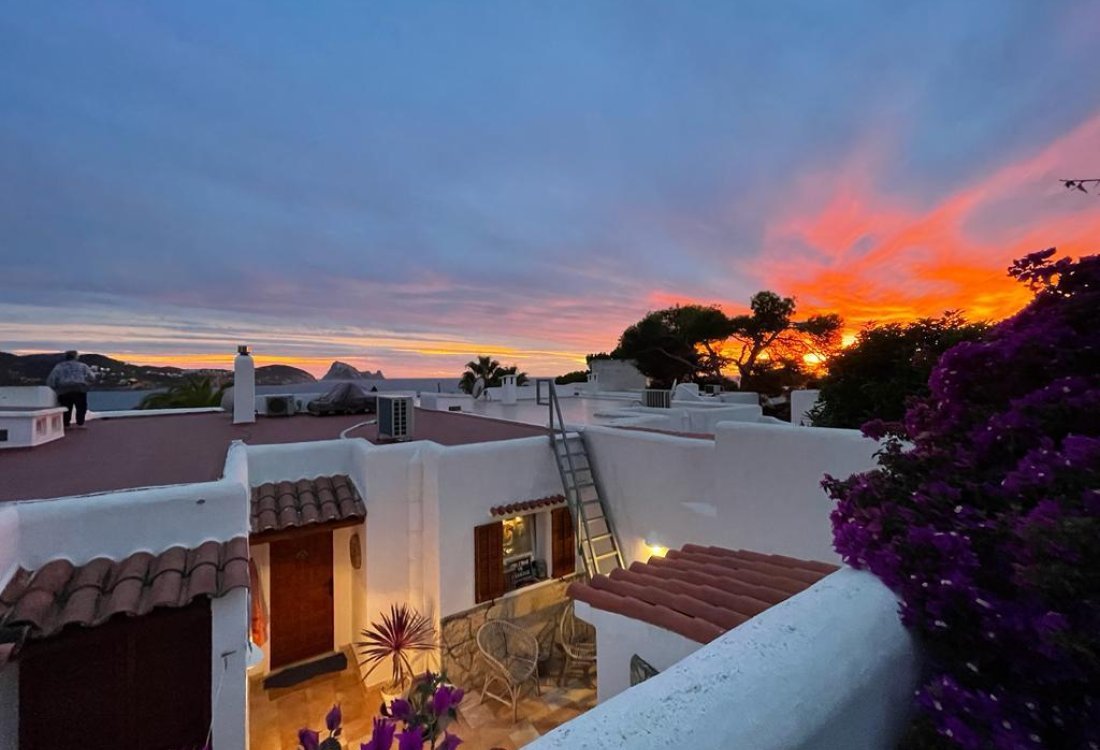 Renovated Ibizan house with views of the sea and Es Vedrà - 2