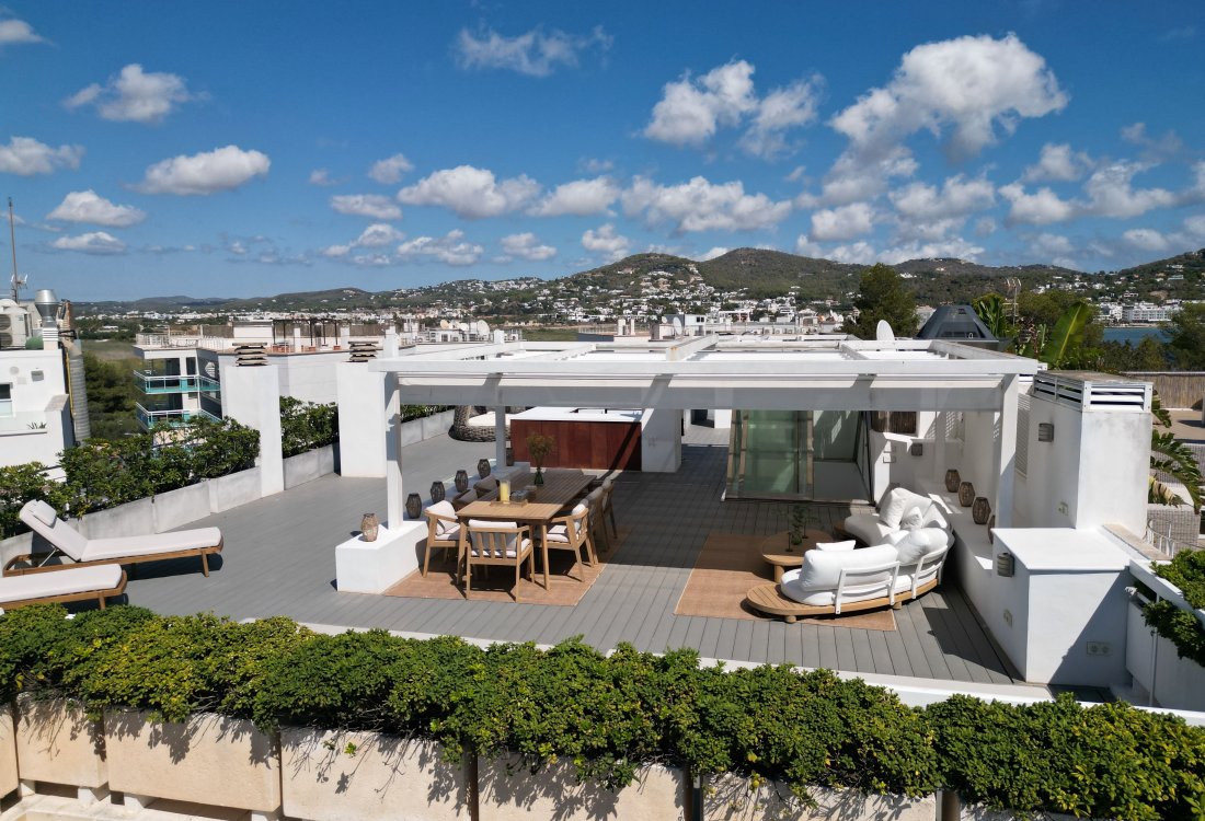 Penthouse with spectacular views and a stunning rooftop terrace - 15