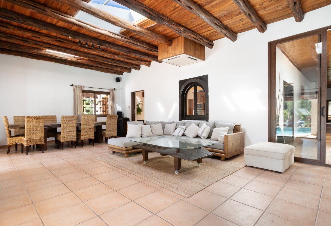 Country house with guesthouse close to Ibiza town - 9