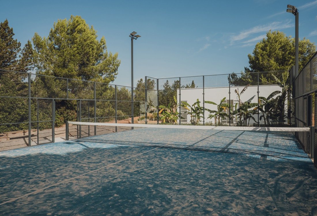 Elegant newly built villa near the beach - 16