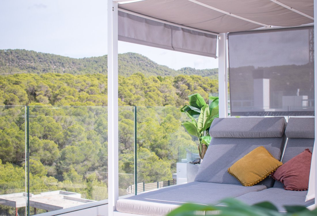 Elegant newly built villa near the beach - 11