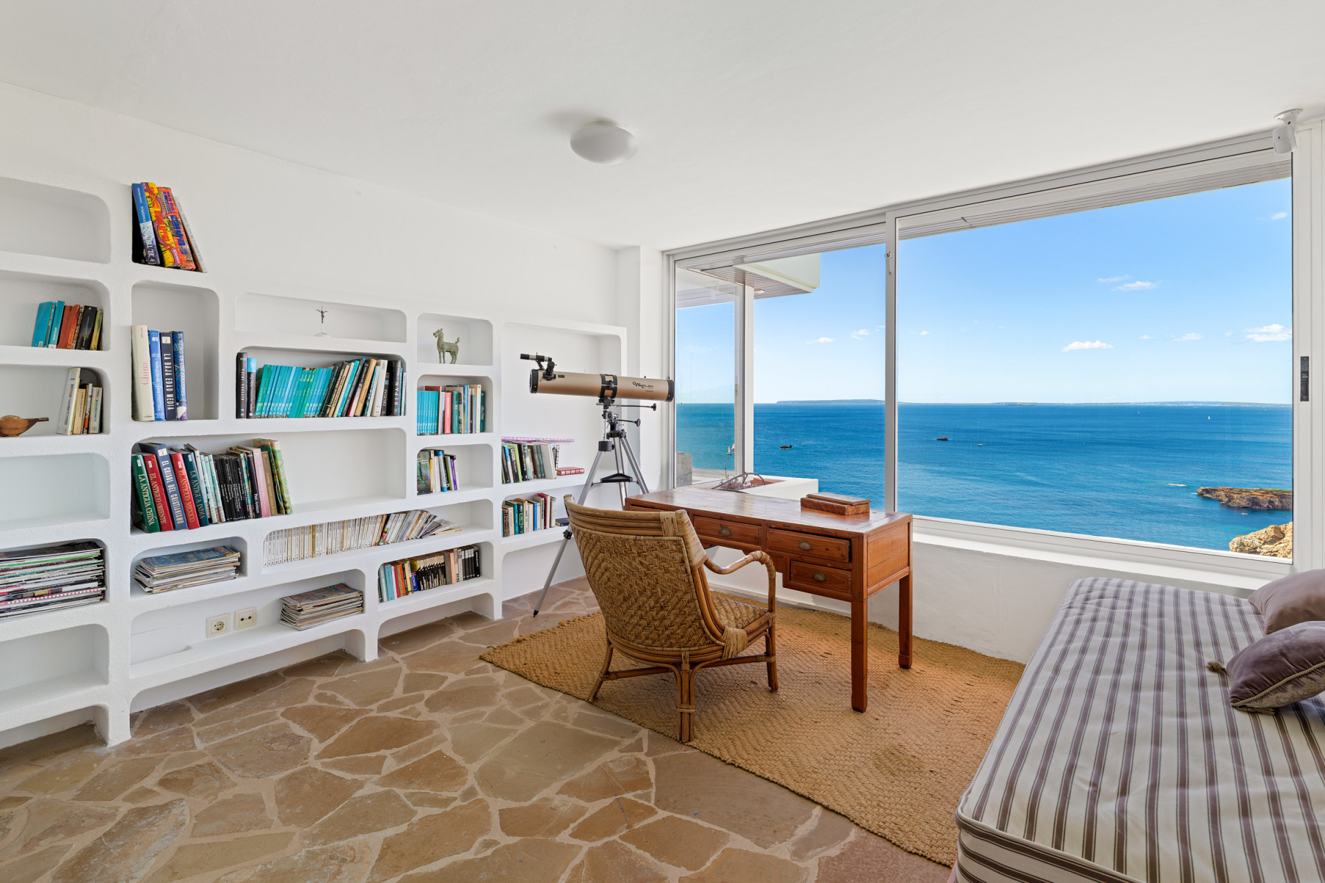 Spectacular mediterranean villa with panoramic sea views - 6